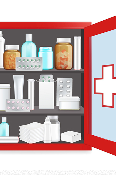 Armoire à pharmacie : que doit-elle contenir ?